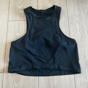 LULULEMON SIZE4 racerback crop top!